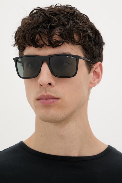 Armani Exchange férfi napszemüveg fekete 0AX4160S
