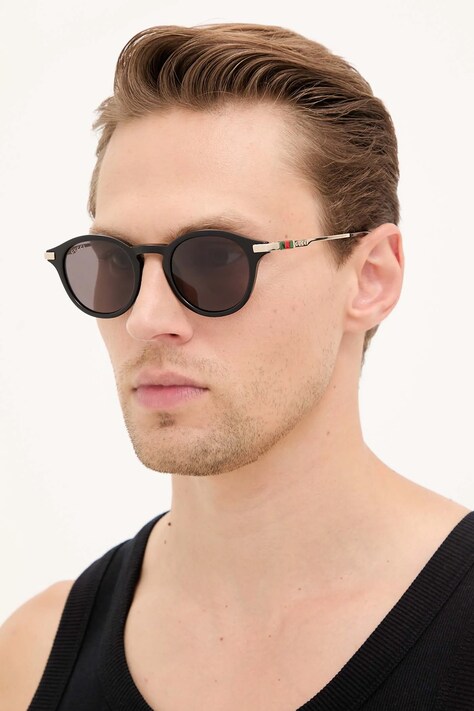 Сонцезахисні окуляри Gucci колір чорний GG1890S