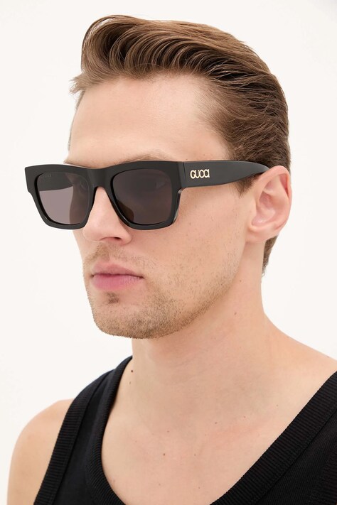 Gucci okulary przeciwsłoneczne męskie kolor czarny GG1793S