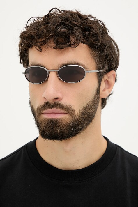 Gucci okulary przeciwsłoneczne męskie kolor srebrny GG1942S