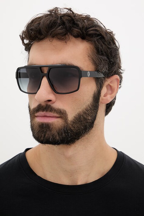 Guess okulary przeciwsłoneczne męskie kolor czarny GU00223_6101B