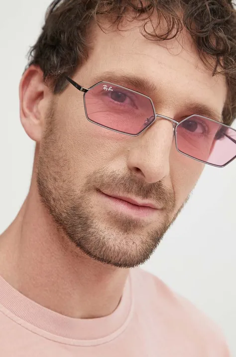 Сонцезахисні окуляри Ray-Ban колір рожевий