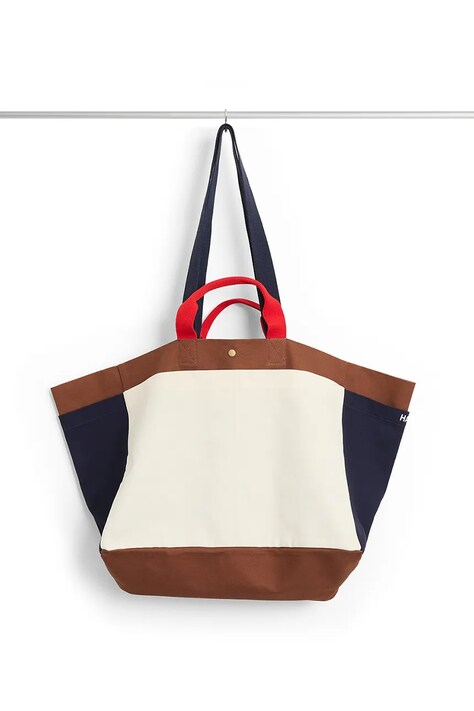 HAY pikniktáska Weekend Bag 44,5 x 25 x 34 cm