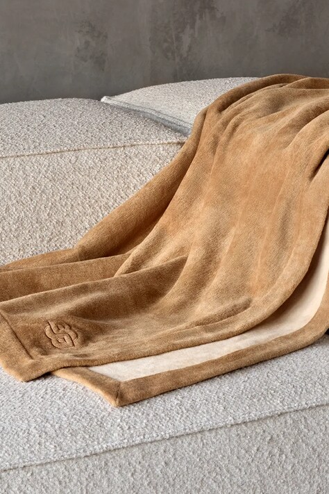 BOSS koc REVERSO Camel 130 x 170 cm kolor brązowy