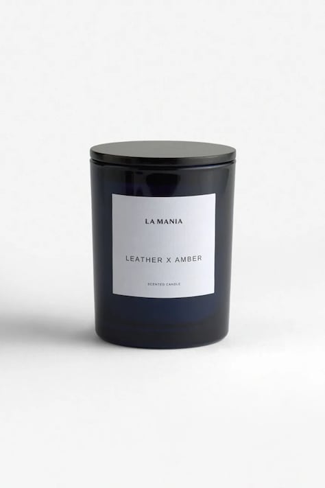 La Mania świeca zapachowa Leather&Amber 180 g kolor granatowy