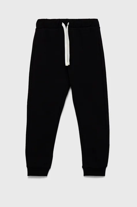 Детски памучен спортен панталон United Colors of Benetton в черно меланж на