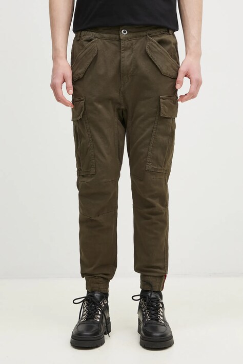 Панталон Alpha Industries Spodnie Alpha Industries Alman Pant 188201 413 в зелено с кройка тип карго