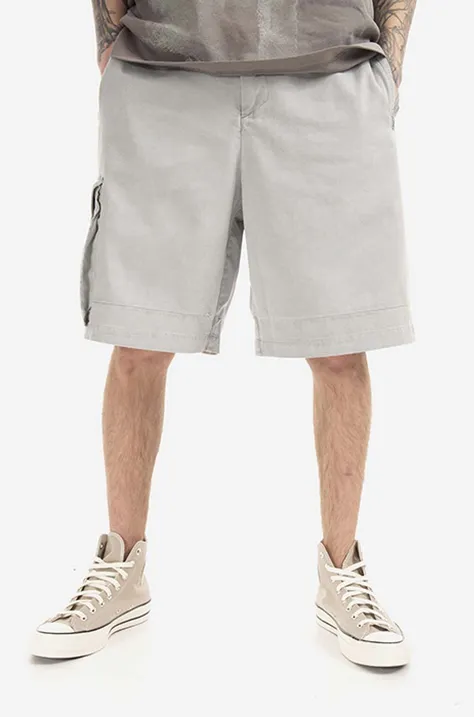 Памучен къс панталон A-COLD-WALL* Density Shorts в сиво