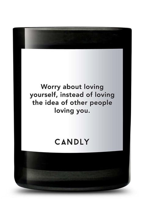 Candly Ароматична соєва свічка Worry about loving yourself. 250 g