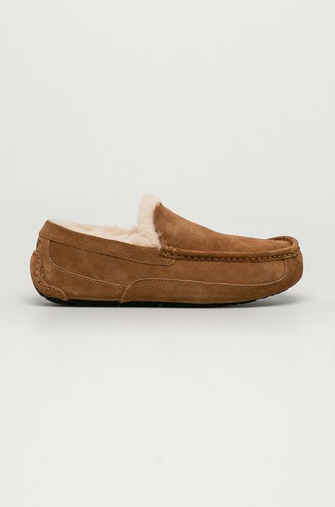 UGG - Papuci din piele Ascot