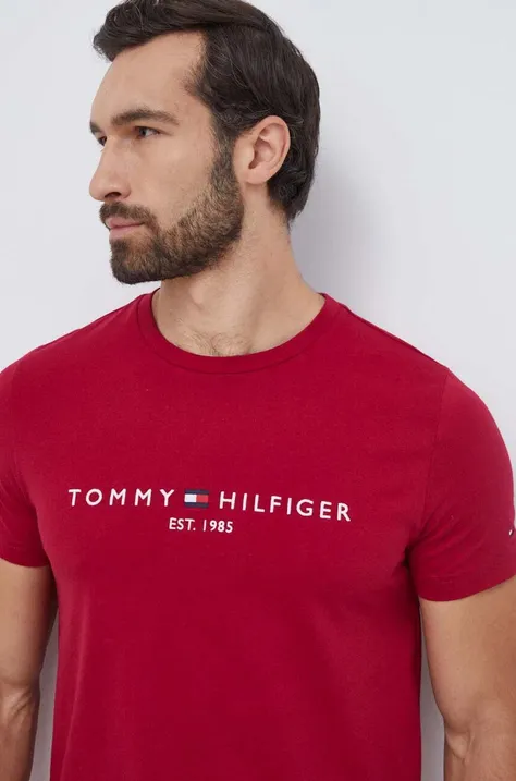 Pamučna majica Tommy Hilfiger za muškarce, boja: bordo, s aplikacijom