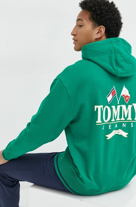 Pamučna dukserica Tommy Jeans za muškarce, boja: zelena, s kapuljačom, s tiskom