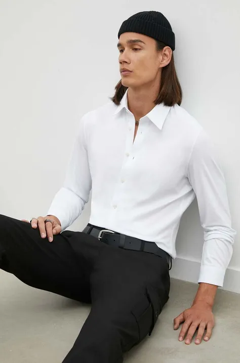 Košulja Drykorn za muškarce, boja: bijela, regular, s klasičnim ovratnikom
