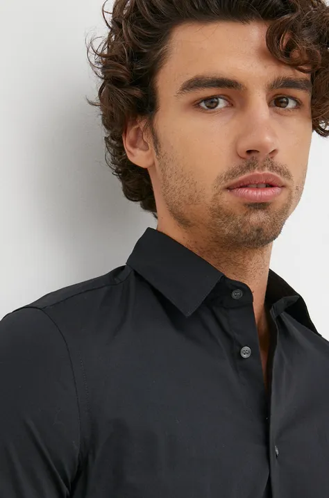 Рубашка Sisley мужская цвет чёрный slim классический воротник