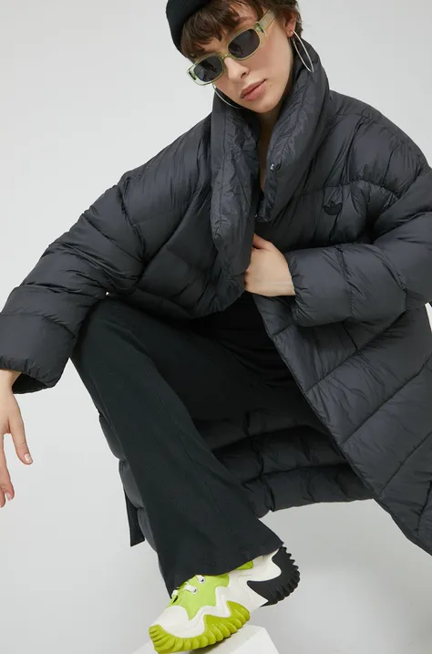 Пухова куртка adidas Originals жіноча колір чорний зимова oversize