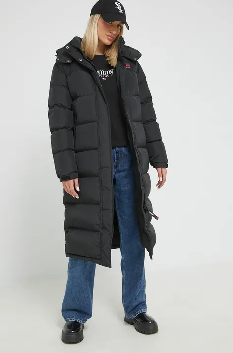 Páperová bunda Tommy Jeans dámska, čierna farba, zimná,