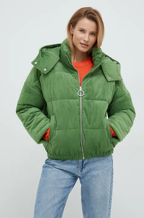 Куртка United Colors of Benetton женская цвет зелёный зимняя