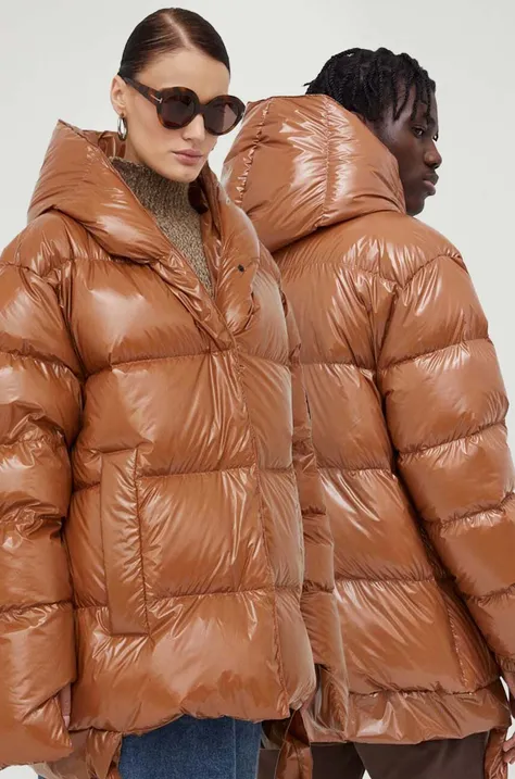 Pernata jakna MMC STUDIO Jesso Gloss za žene, boja: smeđa, za zimu, oversize