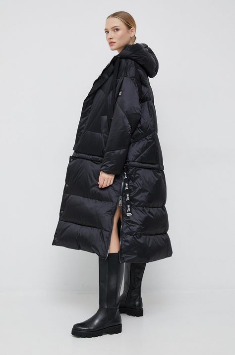 Péřová bunda Tiffi dámská, černá barva, zimní, oversize