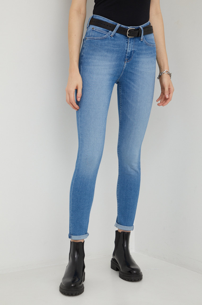 Cross Jeans T-Shirt Donna A Costine Con Collo Alto E Mezza Manica – Basic Elegante Per Ogni Stagione