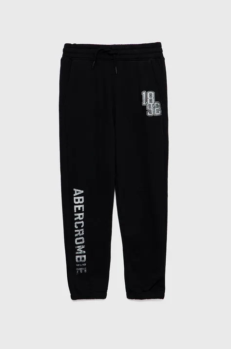 Детски спортен панталон Abercrombie & Fitch в черно с изчистен дизайн