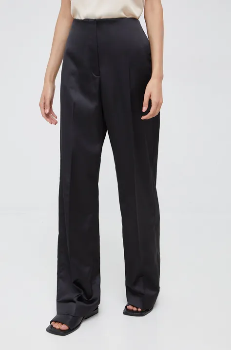 Панталони Calvin Klein в черно с разкроени краища, с висока талия