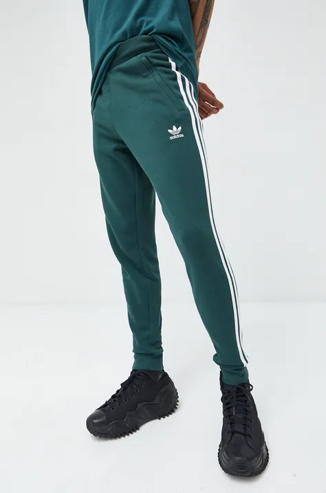 Tepláky adidas Originals pánske, zelená farba, s nášivkou