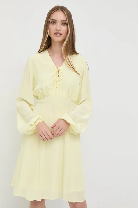 Платье Ivy Oak цвет жёлтый mini расклешённое