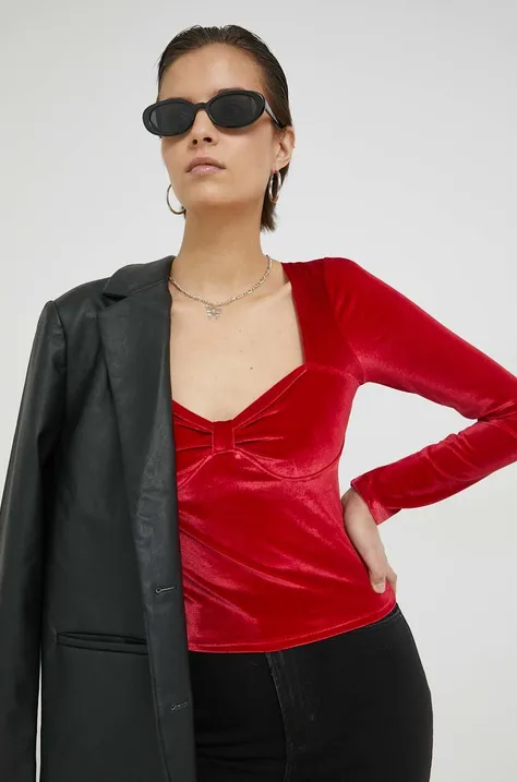 Блуза с дълги ръкави Hollister Co. дамска в червено