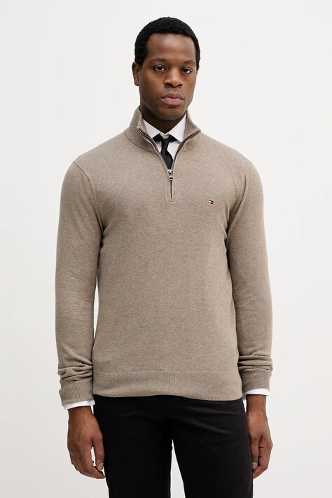 Tommy Hilfiger sweter z domieszką kaszmiru kolor brązowy lekki z półgolfem MW0MW28049