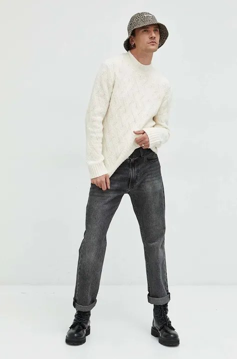 Пуловер Abercrombie & Fitch мъжки в бяло