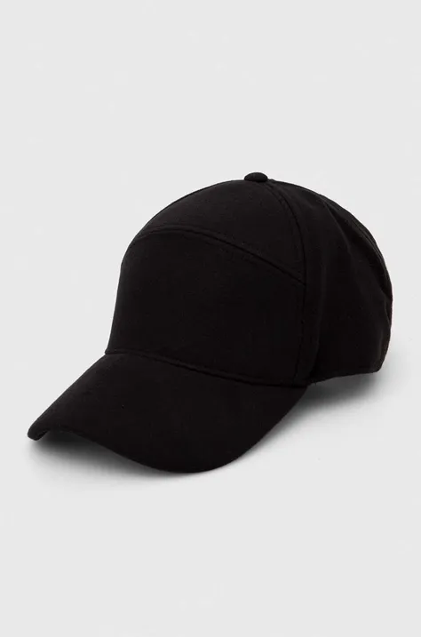 Καπέλο Guess χρώμα: μαύρο