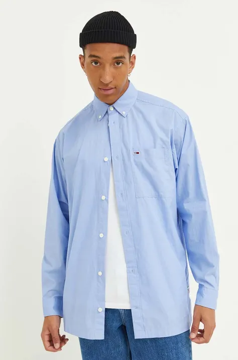 Памучна риза Tommy Jeans мъжка в синьо със свободна кройка с яка с копче