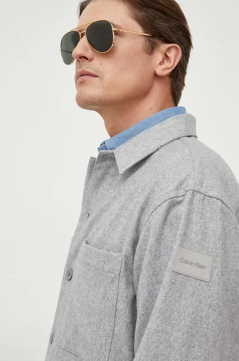 Vlnená košeľa Calvin Klein šedá farba, voľný strih, s klasickým golierom