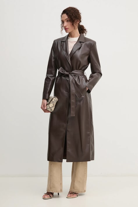 Пальто Guess женский цвет коричневый переходной