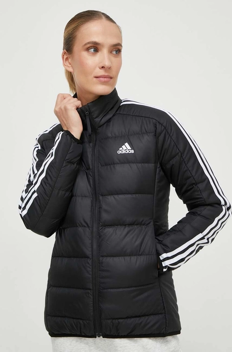 Péřová bunda adidas dámská, černá barva, přechodná