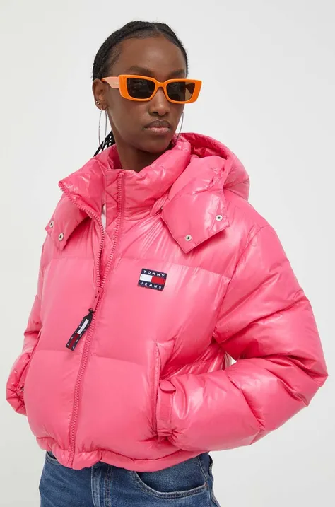 Páperová bunda Tommy Jeans dámska,ružová farba,zimná,DW0DW16572