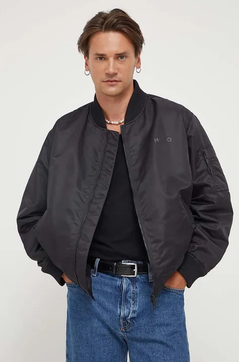 Куртка-бомбер HUGO колір чорний перехідна oversize
