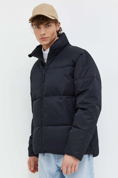 Яке Abercrombie & Fitch в черно зимен модел с уголемена кройка