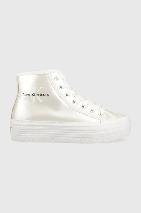Πάνινα παπούτσια Calvin Klein Jeans BOLD VULC FLATF MID χρώμα: άσπρο, YW0YW01226