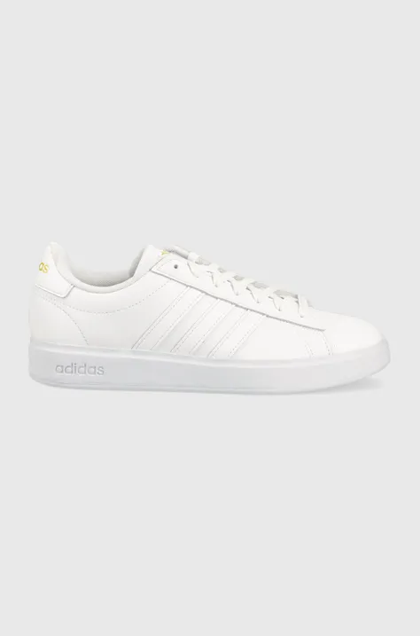 Tenisky adidas GRAND COURT biela farba