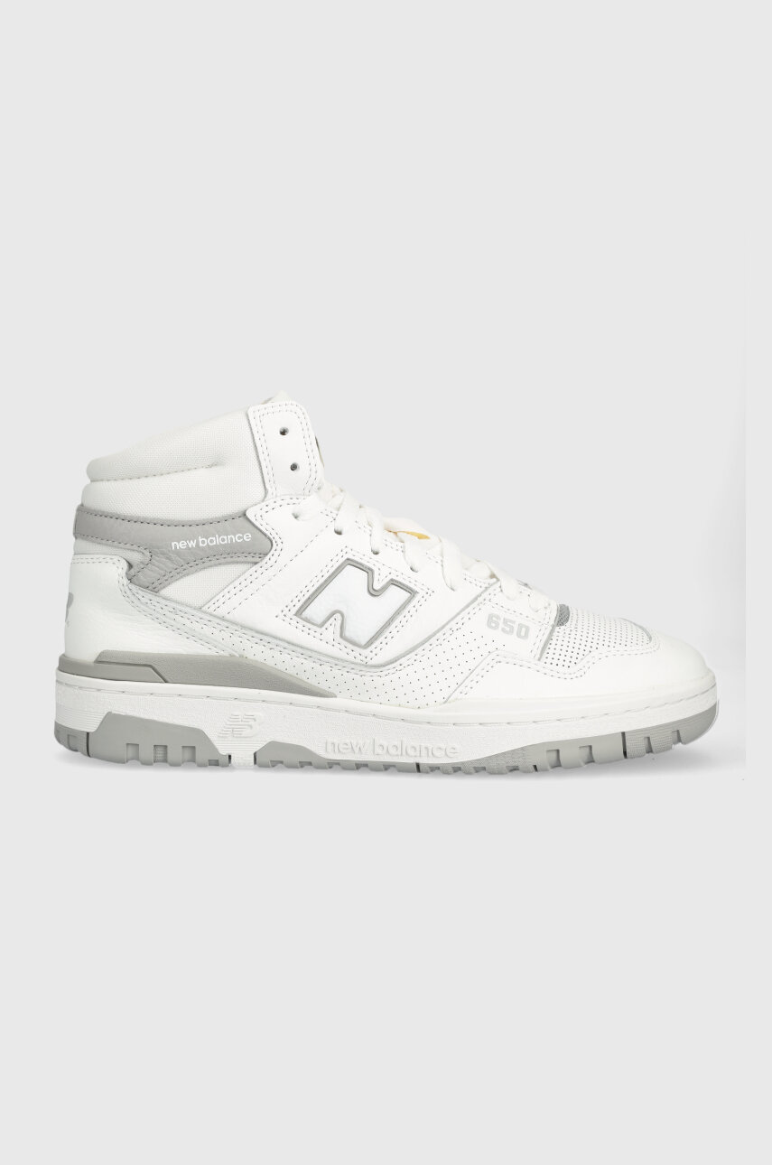 Шкіряні кросівки New Balance BB650RVW колір білий