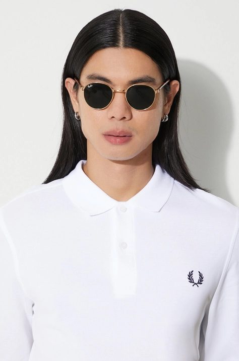 Fred Perry longsleeve bawełniany kolor biały z aplikacją M6006.100