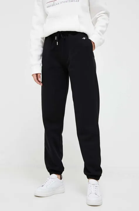 Спортен панталон Gant в черно с меланжов десен