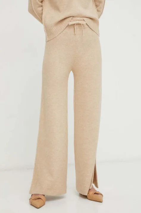 Панталон с вълна Patrizia Pepe в бежово със стандартна кройка, с висока талия