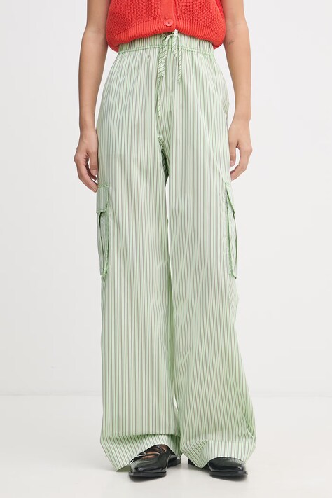 Βαμβακερό παντελόνι Stine Goya Fatuna χρώμα: πράσινο