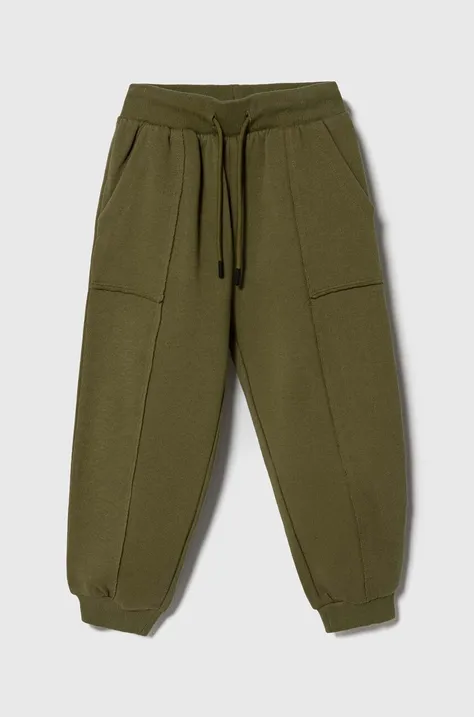 Sisley spodnie dresowe dziecięce kolor zielony gładkie