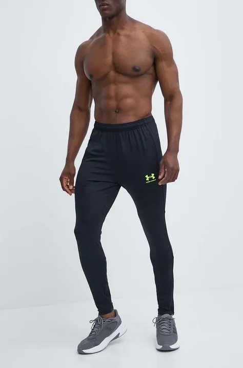 Тренировочные брюки Under Armour Challenger цвет чёрный однотонные
