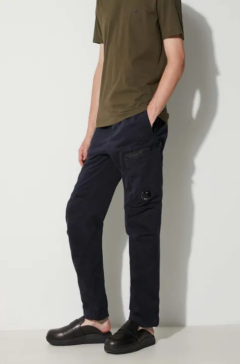 C.P. Company pantaloni STRETCH SATEEN REGULAR PANTS bărbați, culoarea bleumarin, cu fit cargo 15CMPA111A005529G