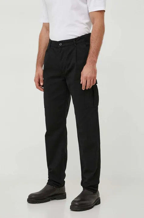 Bavlněné kalhoty United Colors of Benetton černá barva, ve střihu cargo